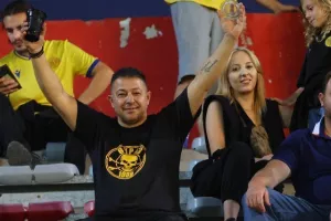 Νέα Σαλαμίνα - ΑΕΛ: Πάτησαν... εξάδα οι "ερυθρόλευκοι"! (φώτος)