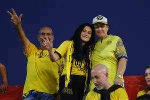 Φώτος από τον κόσμο στο “Αμμόχωστος”