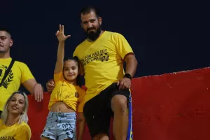 Φώτος από τον κόσμο στο “Αμμόχωστος”