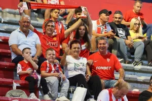 Νέα Σαλαμίνα - ΑΕΛ: Πάτησαν... εξάδα οι "ερυθρόλευκοι"! (φώτος)
