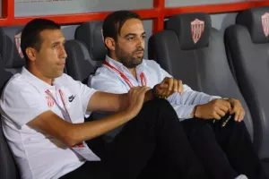 Νέα Σαλαμίνα - ΑΕΛ: Πάτησαν... εξάδα οι "ερυθρόλευκοι"! (φώτος)