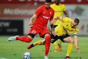 Νέα Σαλαμίνα - ΑΕΛ: Πάτησαν... εξάδα οι "ερυθρόλευκοι"! (φώτος)