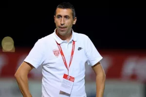 Νέα Σαλαμίνα - ΑΕΛ: Πάτησαν... εξάδα οι "ερυθρόλευκοι"! (φώτος)