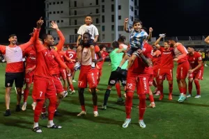Νέα Σαλαμίνα - ΑΕΛ: Πάτησαν... εξάδα οι "ερυθρόλευκοι"! (φώτος)