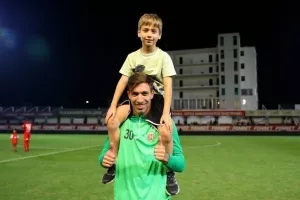 Νέα Σαλαμίνα - ΑΕΛ: Πάτησαν... εξάδα οι "ερυθρόλευκοι"! (φώτος)
