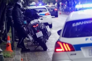 Γνωστός ποδοσφαιριστής ο "εγκέφαλος" του καρτέλ με τα 67 κιλά κοκαΐνης στο λιμάνι του Πειραιά! 