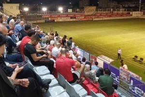 Οι προτομές των Νική Γεωργίου και Αντώνη Τότση στο "Αμμόχωστος" (Φώτος)