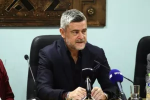 Απίστευτο όμως... Ελληνικό: Νίκησε στο ντεμπούτο και παραιτήθηκε! (Βίντεο)