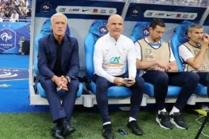 Ντεσάμπ: "Περήφανος για όσα πέτυχε η Γαλλία - Αναλαμβάνει τις ευθύνες του ο Μπαπέ"