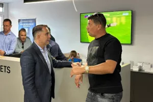 Πρεμιέρα... για το νέο Apollon Official Store! (Φώτος)
