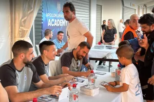 Έπιασαν... δουλειά! (Φώτος)