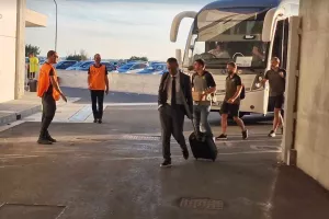 Η άφιξη της ΑΕΚ (Φώτος)