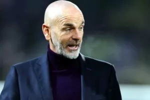 Πιόλι: «Δεν ήμασταν κατώτεροι ούτε όταν μείναμε με 10 παίκτες»