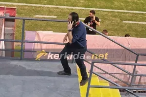 Στο τηλέφωνο... ο Πρόεδρος!