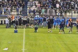 Συγκινητικές στιγμές στο ΠΑΠ/Τίμησαν τη μνήμη του Κίκη Κωνσταντίνου (Φώτος)