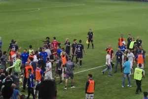 Ημίχρονο και ένταση στο "Αλφαμέγα" (Φώτος)