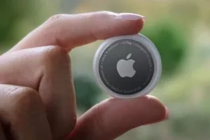 Για το 2025 πάει το Apple AirTag 2