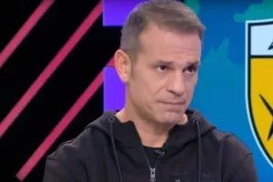 Νικολαΐδης: «Στο πρώτο ημίχρονο ο ΠΑΟΚ έκανε δύο φάουλ και έμεινε χωρίς τελική»