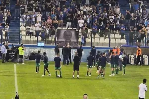 Και η ΑΕΖ... τίμησε τη μνήμη του Κίκη (φώτος)