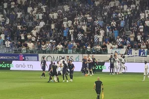 (ΦΩΤΟΣ) Απευθείας κόκκινη σε Χάμπο! Με δέκα ο Απόλλωνας 