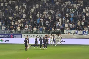 (ΦΩΤΟΣ) Απευθείας κόκκινη σε Χάμπο! Με δέκα ο Απόλλωνας 