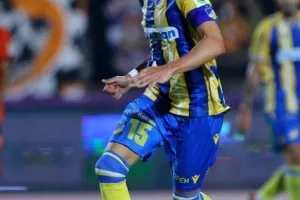 Καρμιώτισσα-AΠΟΕΛ: Σαββατόβραδο… στην κορυφή! (φωτος)