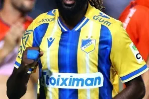 Καρμιώτισσα-AΠΟΕΛ: Σαββατόβραδο… στην κορυφή! (φωτος)