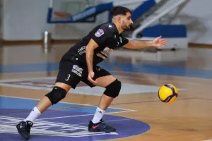 Ομόνοια - Ανόρθωση: Σούπερ "τριφύλλι", σήκωσε το 8ο! (φώτος)