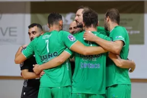 Ομόνοια - Ανόρθωση: Σούπερ "τριφύλλι", σήκωσε το 8ο! (φώτος)