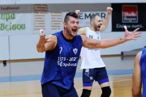 Ομόνοια - Ανόρθωση: Σούπερ "τριφύλλι", σήκωσε το 8ο! (φώτος)