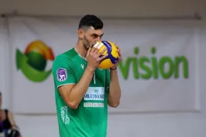 Ομόνοια - Ανόρθωση: Σούπερ "τριφύλλι", σήκωσε το 8ο! (φώτος)