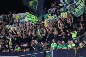 ΑΕΚ - Καρμιώτισσα: One man Show και... κιτρινοπράσινη πεντάρα (Φώτος)