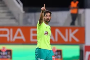 ΑΕΚ - Καρμιώτισσα: One man Show και... κιτρινοπράσινη πεντάρα (Φώτος)