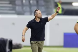 Απόλλων - Δόξα: Τεσσάρα... κορυφής με show Πέδρο Μάρκες! (φώτος)