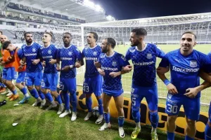 Απόλλων - Δόξα: Τεσσάρα... κορυφής με show Πέδρο Μάρκες! (φώτος)