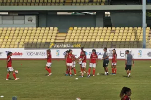 Απόλλων Ladies -Μπενφίκα: Άλλη κλάση... και βαριά ήττα (φώτος)