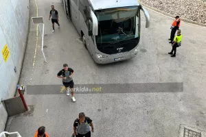 Η άφιξη της ΑΕΚ (Φώτος)