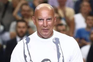 Νίκος Γκάλης: "Προέρχομαι από φτωχή οικογένεια"