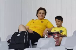 (Φωτορεπορτάζ) Ο κόσμος στο ΑΕΛ - Ανόρθωση
