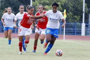 Απόλλων Ladies -Μπενφίκα: Άλλη κλάση... και βαριά ήττα (φώτος)