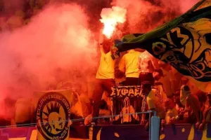 (Φωτορεπορτάζ) Ο κόσμος στο ΑΕΛ - Ανόρθωση