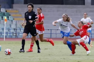 Απόλλων Ladies -Μπενφίκα: Άλλη κλάση... και βαριά ήττα (φώτος)