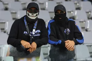 (Φωτορεπορτάζ) Ο κόσμος στο ΑΕΛ - Ανόρθωση