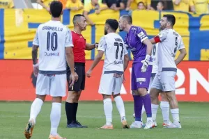 ΑΕΛ - Οθέλλος: Ο Μεντόζα χάρισε το πρώτο τρίποντο στον Κόσκελα (φώτος)