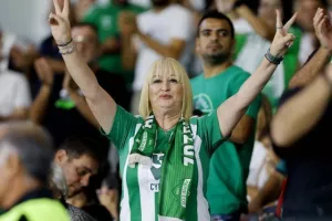 Άρης - Εθνικός: "Καθάρισε" στο 25λεπτο και βλέπει... Μπέτις (φώτος)