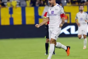 ΑΕΛ - Οθέλλος: Ο Μεντόζα χάρισε το πρώτο τρίποντο στον Κόσκελα (φώτος)