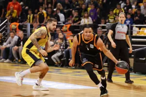 To πανόραμα της Basket League μετά τις νίκες Προμηθέα και ΑΕΚ