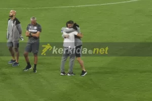 Υποδοχή με αγκαλιές για Ρομπέρζ! (Φώτος Kerkida)
