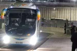 (Φωτορεπορτάζ Kerkida): Η άφιξη της Κύπρου στο "Αλφαμέγα"