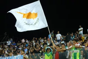 Κύπρος - Ισπανία: Διαθέσιμα εισιτήρια μόνο στα πέταλα